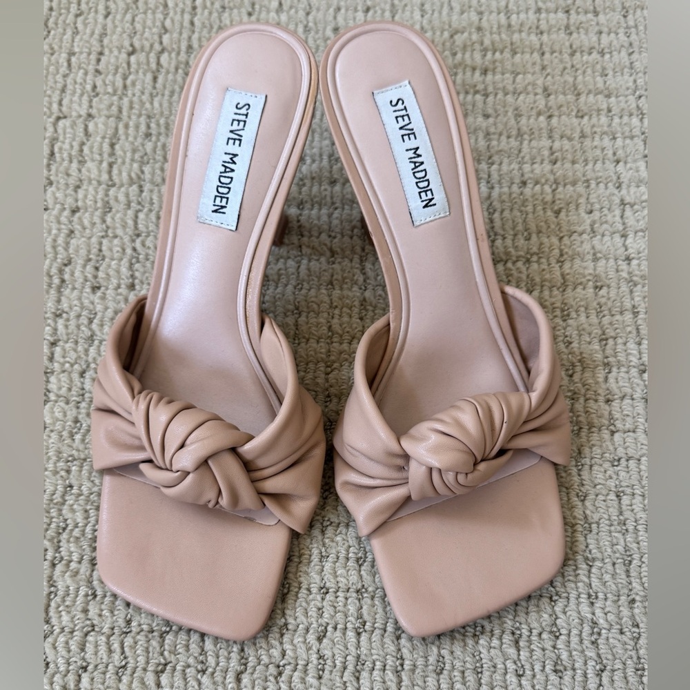 Steve Madden Tan Knotted Mule Heels